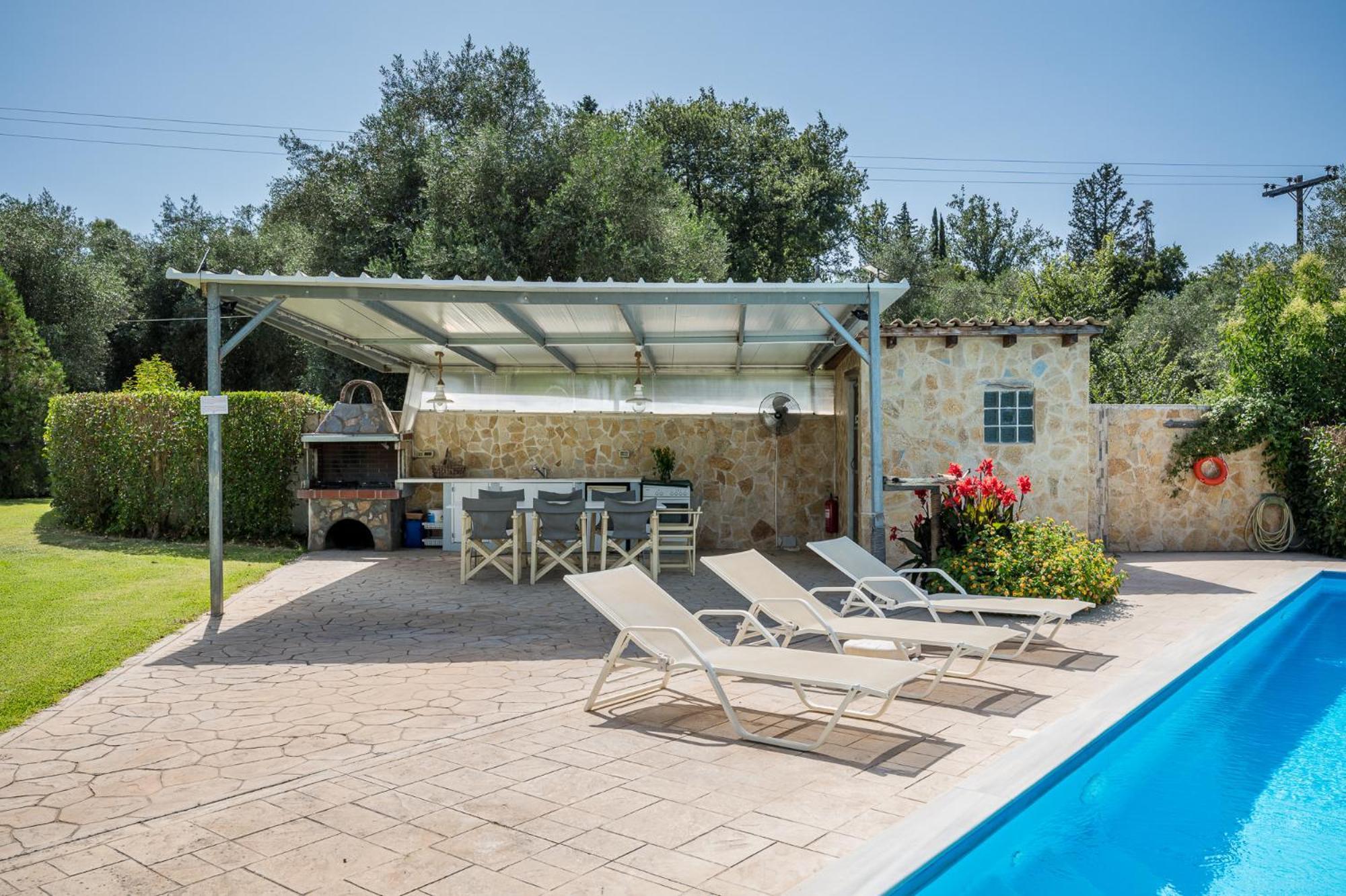 Villa Nefeli With Private Pool By Konnect Дасия Екстериор снимка